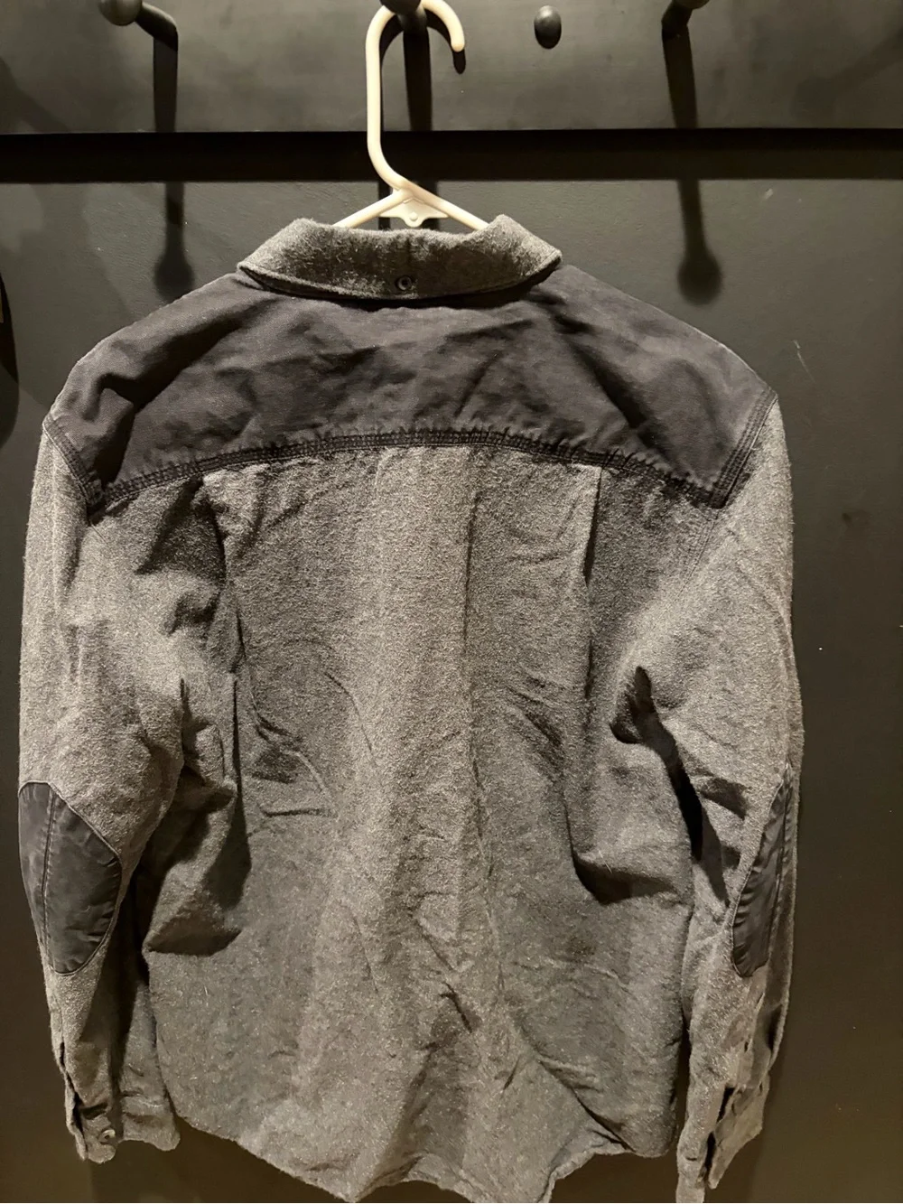 Carhartt Men's Medium Charcoal Gray Black Long Sleeve Button Up 🔥 Pad Elbows